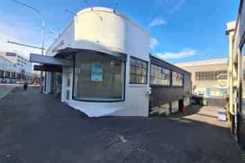 CBRE- Character Broadway Space with Options