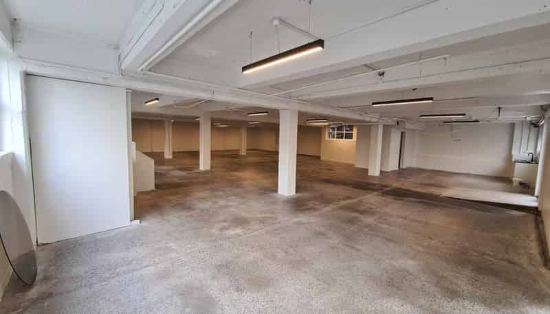 366-370 Broadway, Newmarket