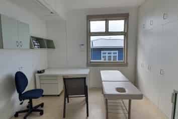 Birkenhead Medical / Office For Lease