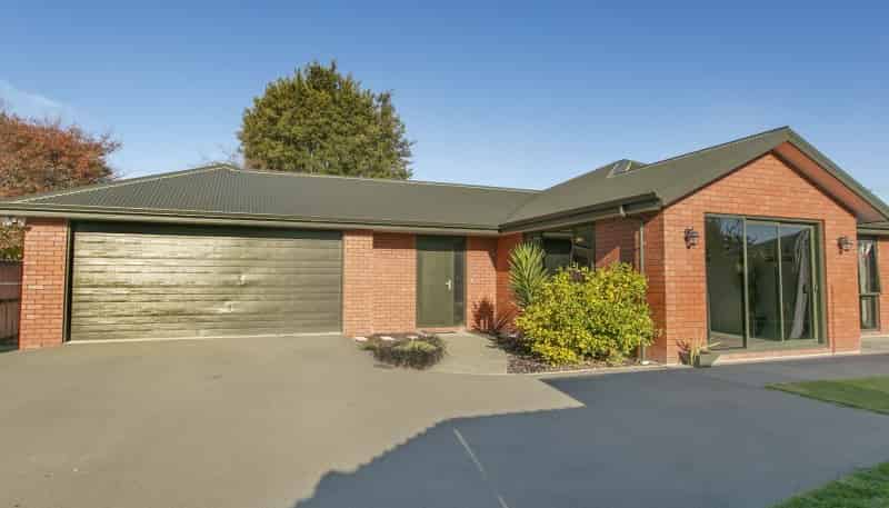 16A Charles Street, Allenton