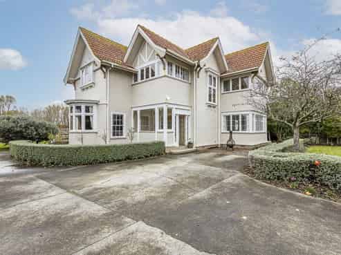 144 Oxford Street, Ashhurst