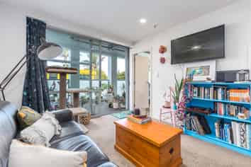 106/401 New North Road, Kingsland