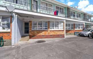 3/243A St George Street, Papatoetoe