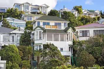 10 Bruce Ave, Brooklyn