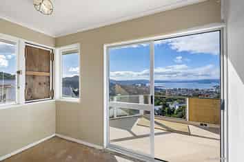 10 Bruce Ave, Brooklyn