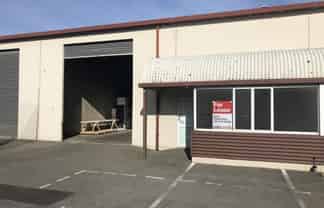 Warehouse with Yard Area