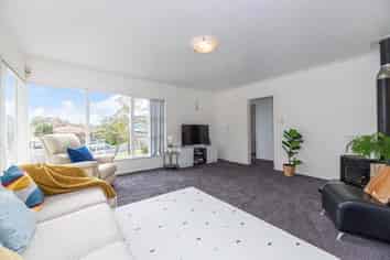 55 McDowell Crescent, Hillcrest