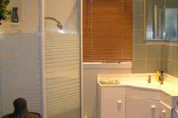 426 Gloucester St  Room 3, Linwood