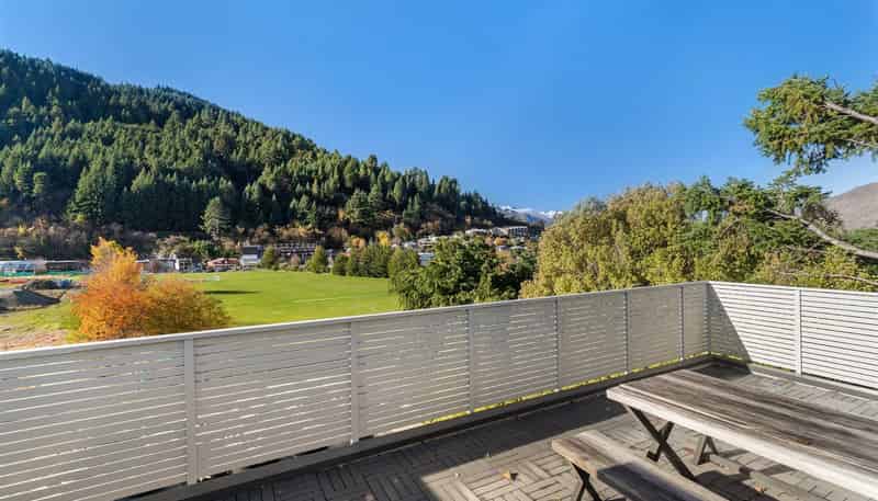 4a/54 Fryer Street, Queenstown Central