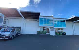 Premium Albany Warehouse – 254 SQM