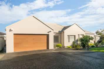 2 Ponderosa Drive, Browns Bay