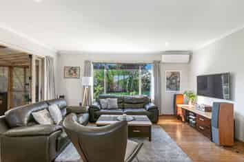 2 Ponderosa Drive, Browns Bay