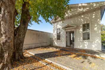 Greytown and absolutely fabulous darling