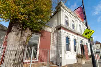 Greytown and absolutely fabulous darling