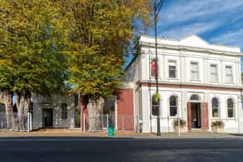 Greytown and absolutely fabulous darling