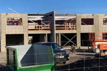 George Holmes Park-Apartment & Warehouse Complex