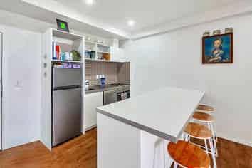 1111/20 Mccrae Way, New Lynn