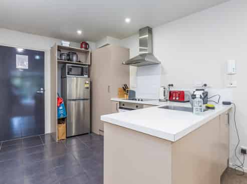 1B/6 Piwakawaka Street, Eden Terrace