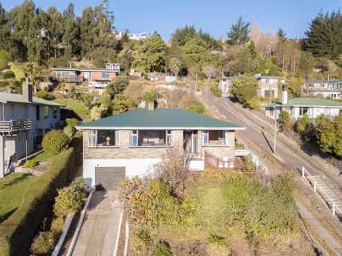 86 Hocken Street, Kenmure