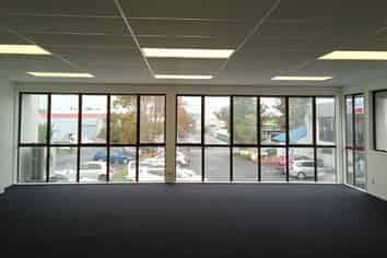 High standard Refurbishment - Well apportioned