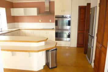 10 Venus Place, Half Moon Bay