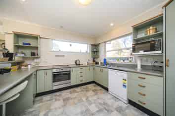 16 Maunder Street, Marton