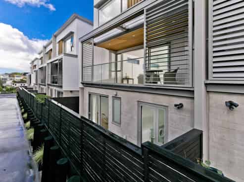 11 Whakata Lane, Mairangi Bay