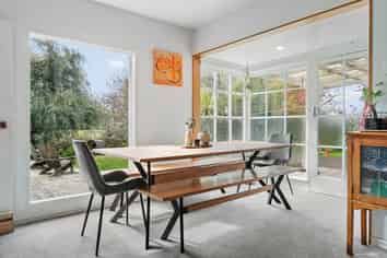 611 Awhitu Road, Awhitu