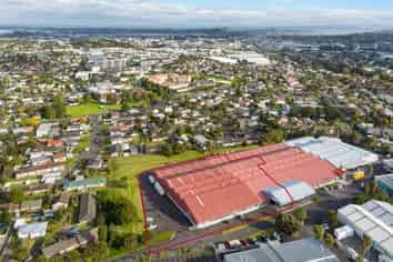 Large Marua Road warehouse facility - $94 per sqm!