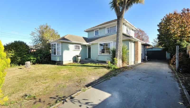 27 Munro Street, Redwood