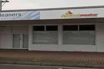 Compact Retail in Suburban Shopping Centre