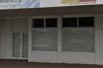 Compact Retail in Suburban Shopping Centre