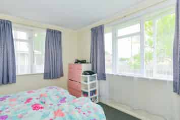 402 Kiwi Place, Camberley