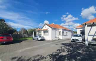 Fringe CBD - Did Someone Say Off Street Parking?