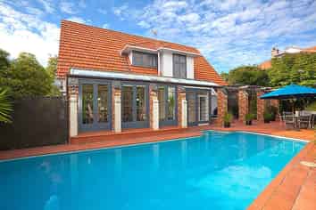 Auckland - Address withheld