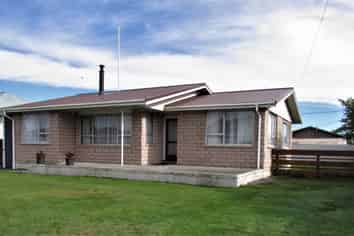 8 Reid Street, Blaketown