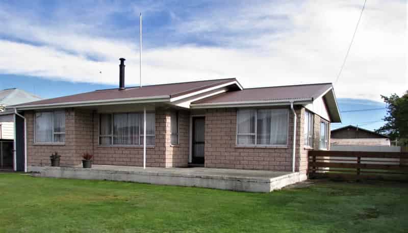 8 Reid Street, Blaketown