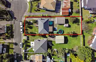 5 Devon Street, Te Atatu South