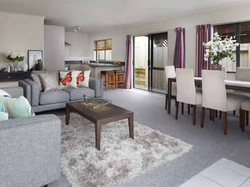 6A Sharyn Place, Brookfield