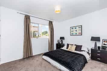 1/52 Arran Road, Browns Bay