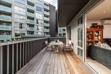 107/25 Don McKinnon drive, Albany