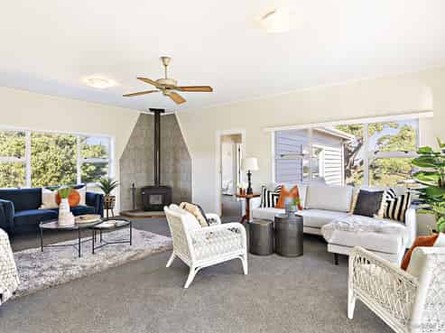 31 Arun Crescent, Southgate