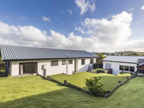 43 Fraser Drive, Feilding