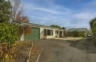 27a Nicholas Avenue, 