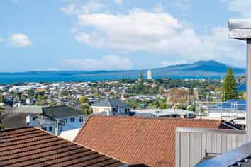 75 Forrest Hill Road, Milford