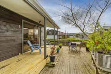 16a Jackman Avenue, Whitianga