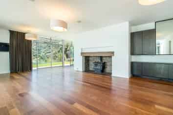 9 Hyllton Heights, Lyttelton