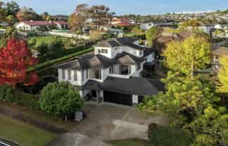 1a Gracechurch Drive, Flat Bush