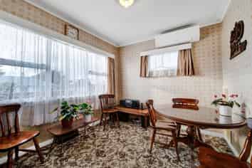 205 South Road, Spotswood