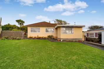 205 South Road, Spotswood